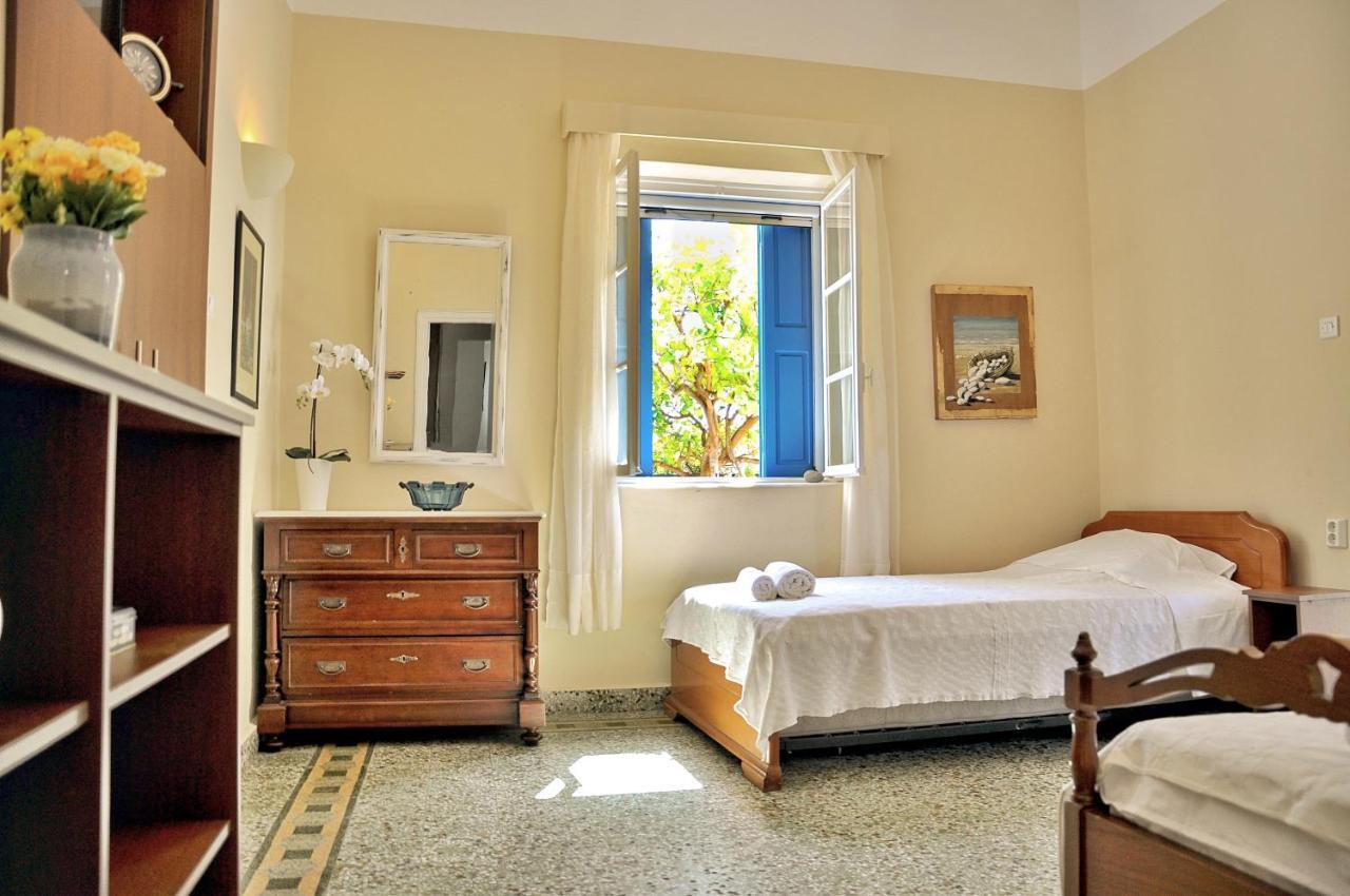Elena'S Guest House Aegina 외부 사진