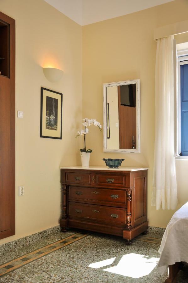 Elena'S Guest House Aegina 외부 사진